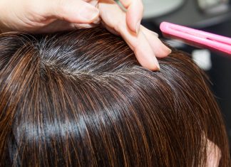 Co przyspiesza tempo siwienia włosów?