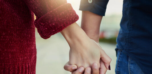 Jak trauma z dzieciństwa wpływa na wybór partnera?